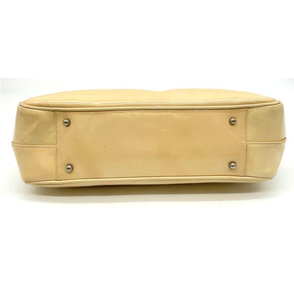 Vintage GUCCI Bamboo Light Beige Patent Leather Top-Handle Handbag - Picture 5 of 16